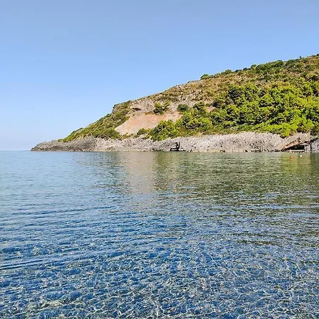 Caravan Manylivesonelove Marina di Camerota
